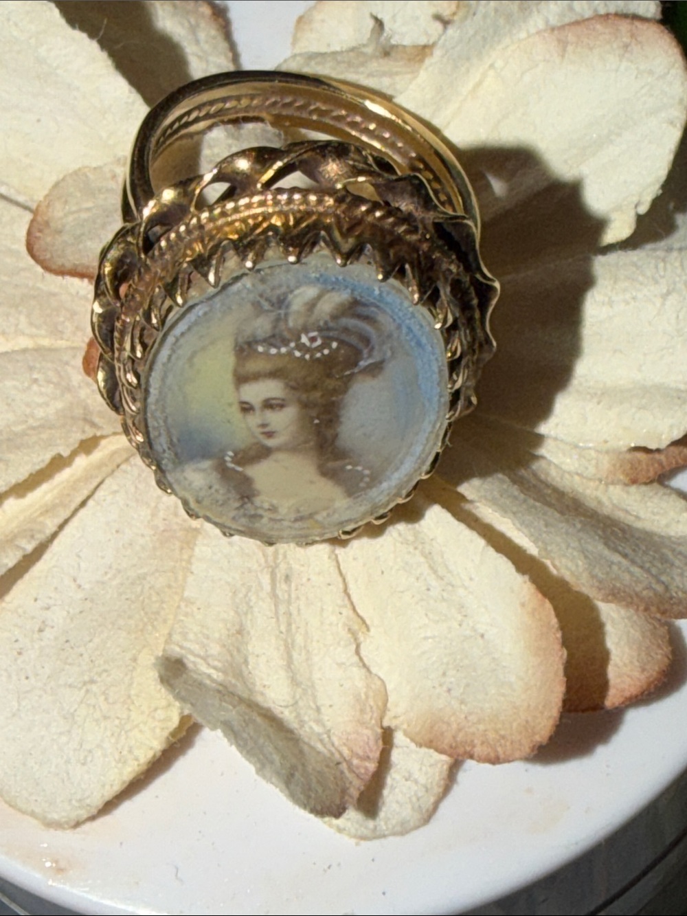 Portrait miniature cameo painted on ivory ornate 14k gold size 7 ring - Picture 5 of 16